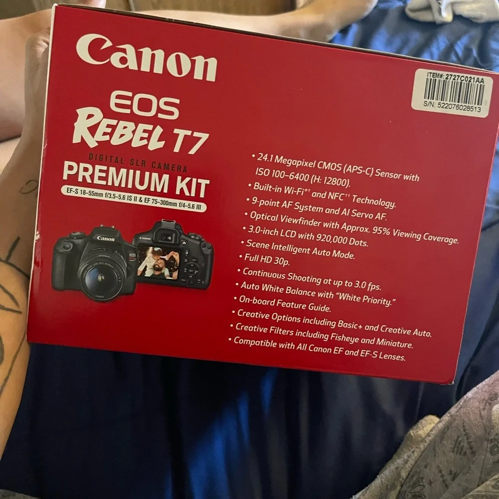 Canon EOS Rebel T7